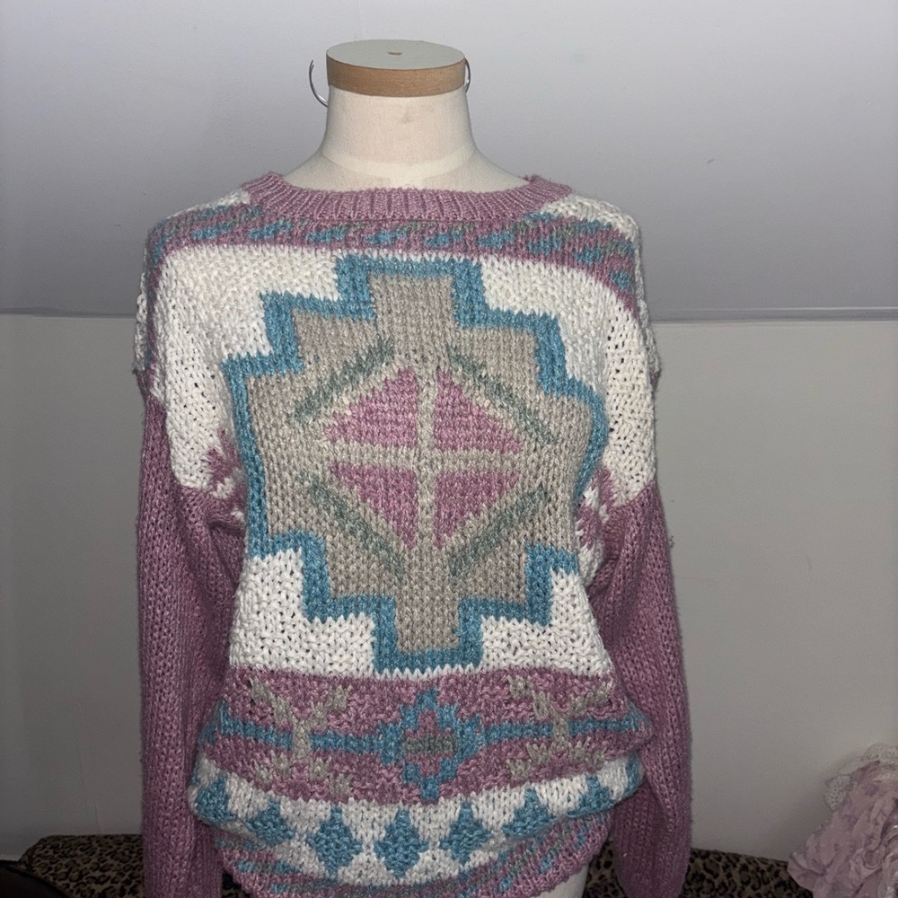 Cozy Geometric Knit Sweater in Pink and Blue